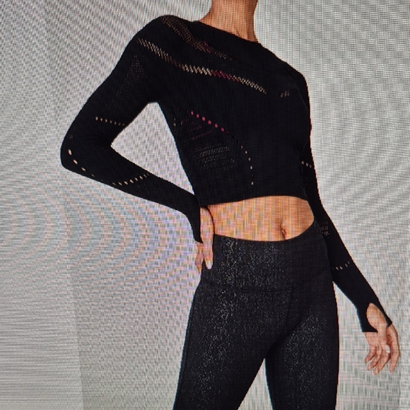 Fabletics Black Crewneck Open-Knit Long Sleeve Sweater - Picture 3 of 5